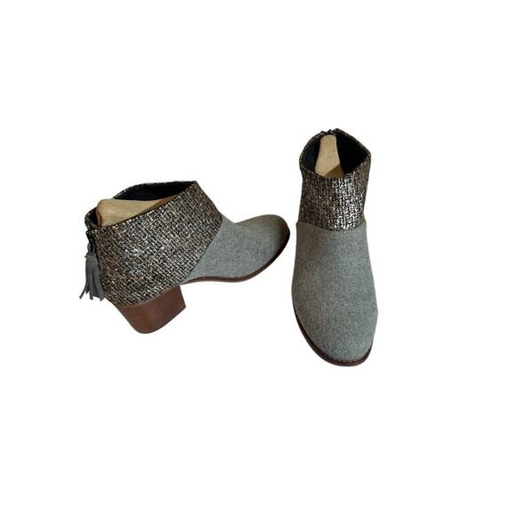 TOMS Women's Leila Metallic Felt Ankle Zip Heeled Booties Size 8.5W Gray Black - Picture 3 of 7